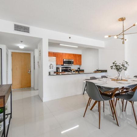 Beautiful Apartment In The Heart Of Brickell Μαϊάμι Εξωτερικό φωτογραφία